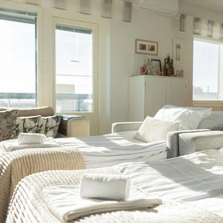 Aurora Penthouse By Booklapland Rovaniemi